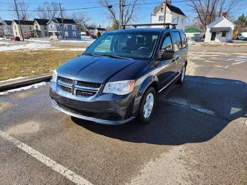 Used 2013 Dodge Grand Caravan SE image 7