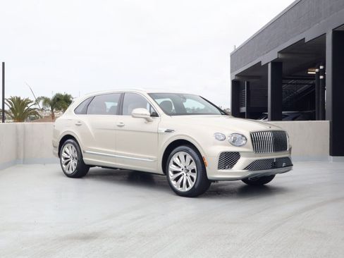 New 2026 Bentley Bentayga Extended Wheelbase AWD/4WD image 1
