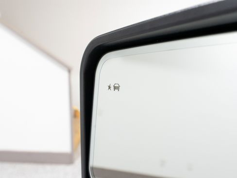 Used 2024 GMC Sierra 2500 Denali w/ Technology Package image 15