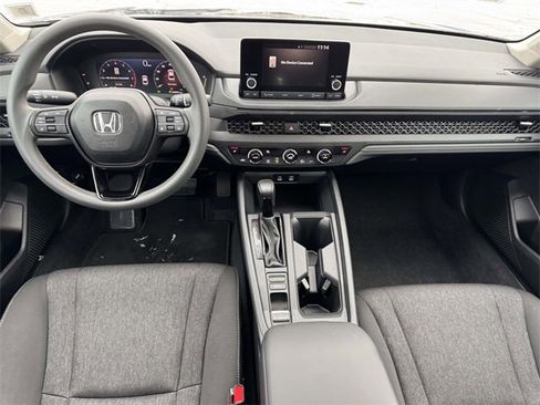 Certified 2023 Honda Accord EX image 11