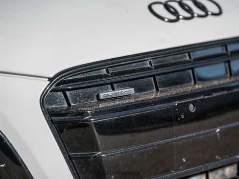 Used 2015 Audi R8 V8 w/ Full Leather Package image 79