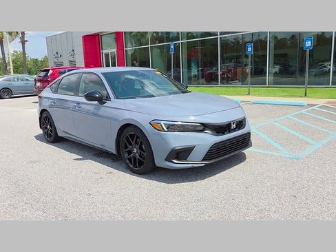 Used 2023 Honda Civic Sport image 16
