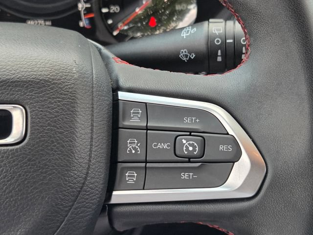 Used 2024 Jeep Compass Trailhawk AWD/4WD image 25