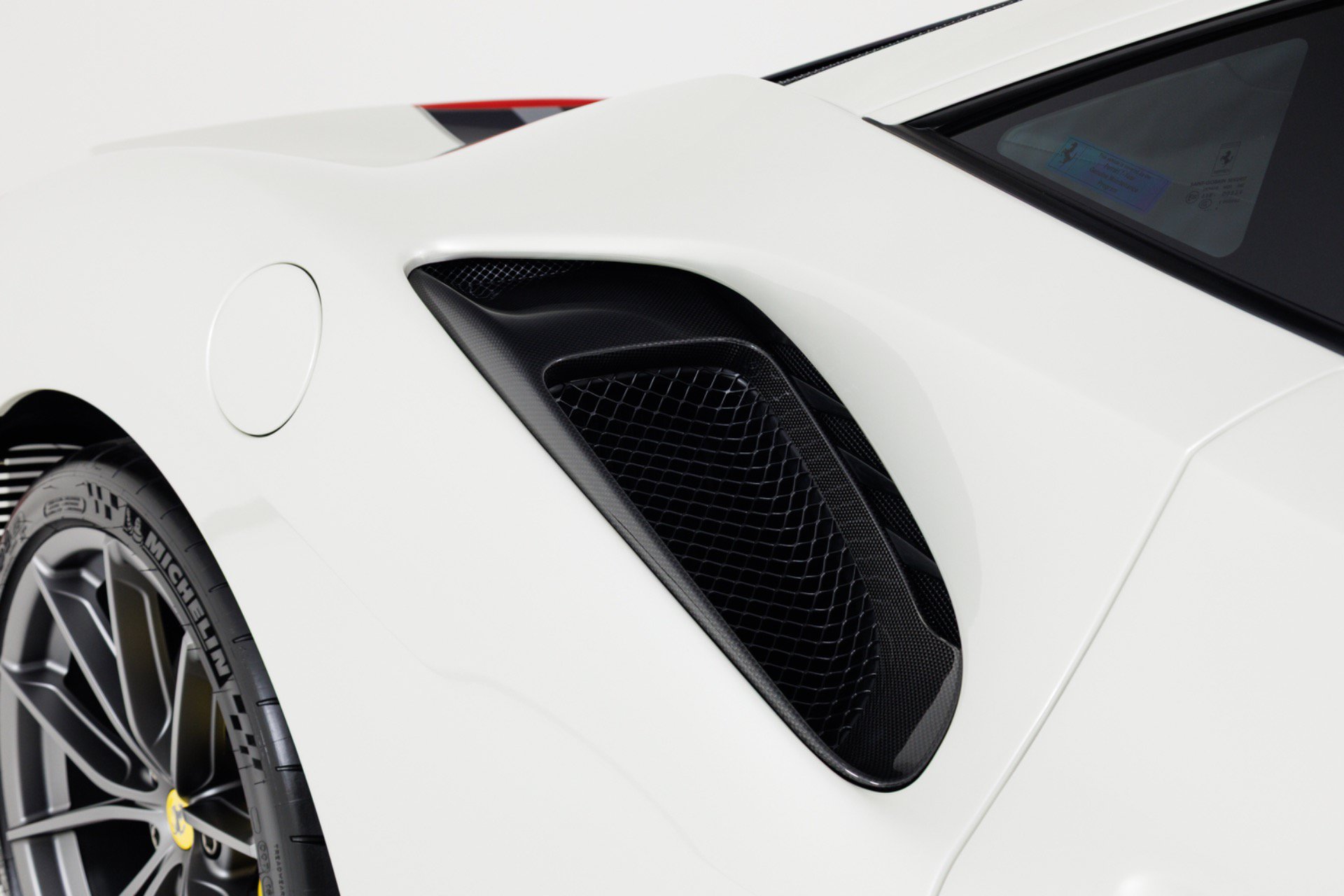 Used 2020 Ferrari 488 Pista Coupe RWD image 75