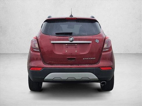 Used 2022 Buick Encore Preferred w/ Safety Package image 6