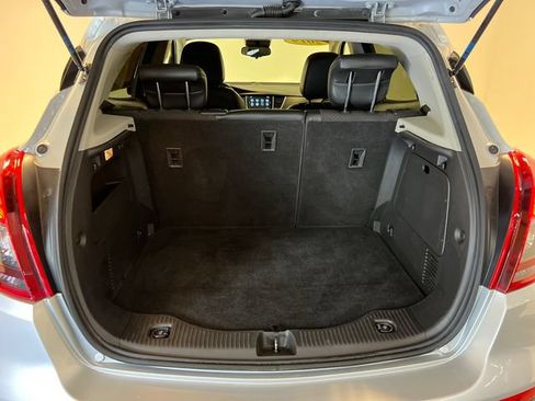 Used 2019 Buick Encore Preferred FWD image 5