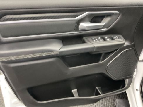 Used 2025 RAM 1500 Big Horn AWD/4WD image 11