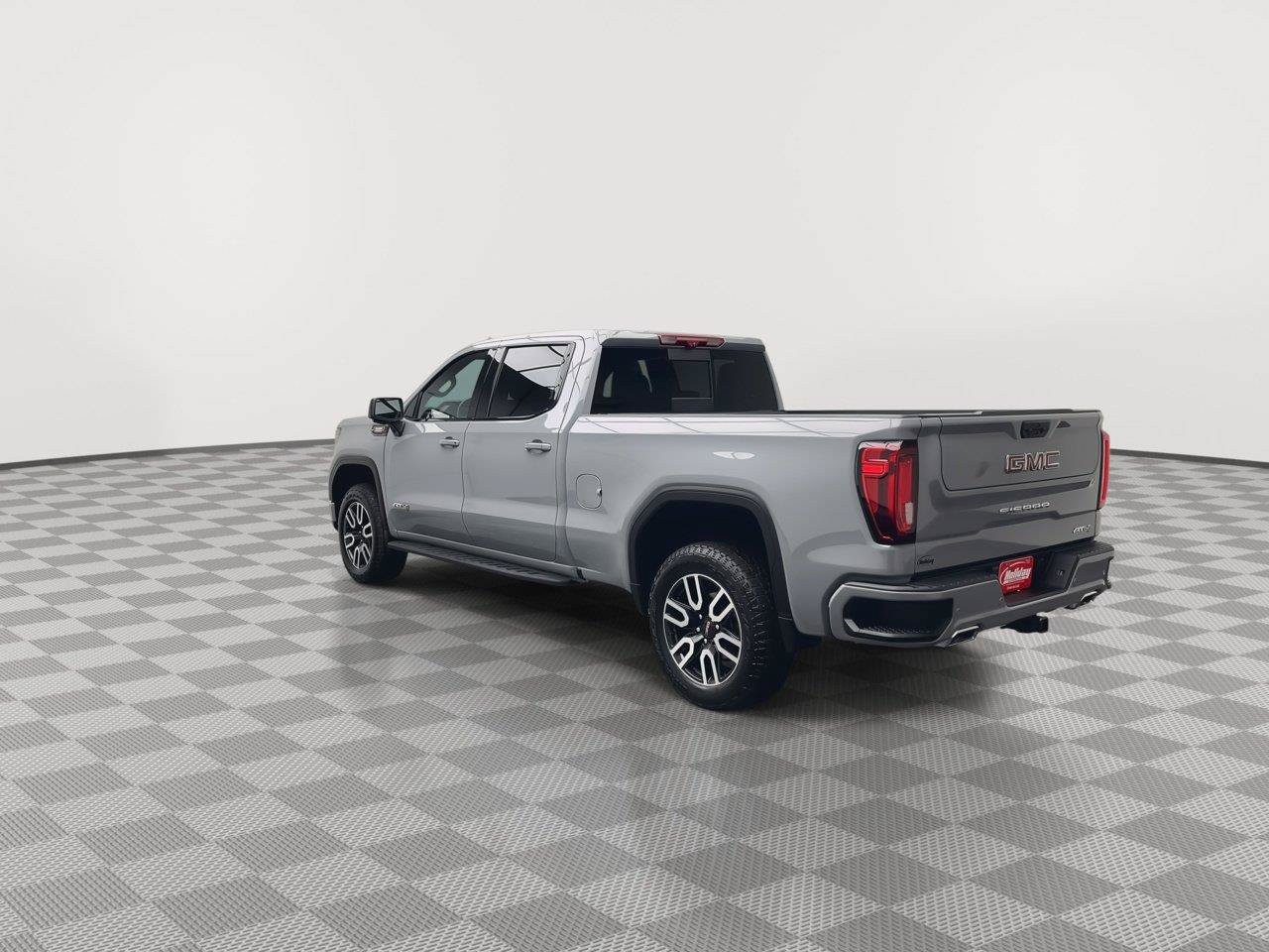 Certified 2025 GMC Sierra 1500 AT4 w/ Technology Package AWD/4WD image 44