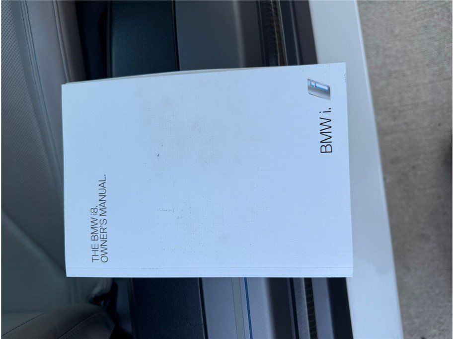 Used 2015 BMW i8 AWD/4WD image 37