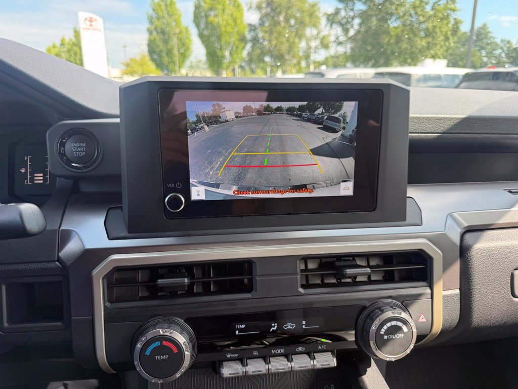 Certified 2025 Toyota Tacoma SR5 AWD/4WD image 25