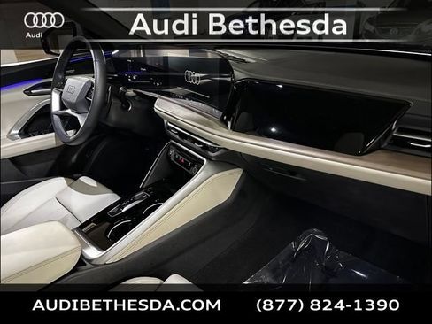 Certified 2025 Audi Q5 Premium w/ Premium Plus AWD/4WD image 11