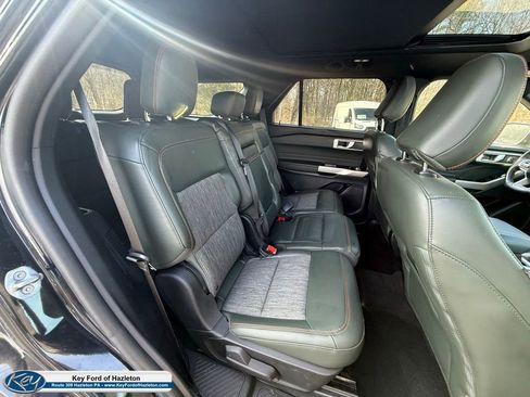 Used 2022 Ford Explorer Timberline image 37