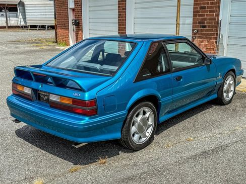 Used 1993 Ford Mustang Cobra RWD image 40