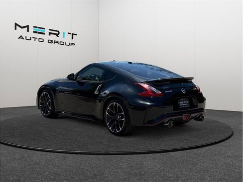 Used 2019 Nissan 370Z NISMO RWD image 7