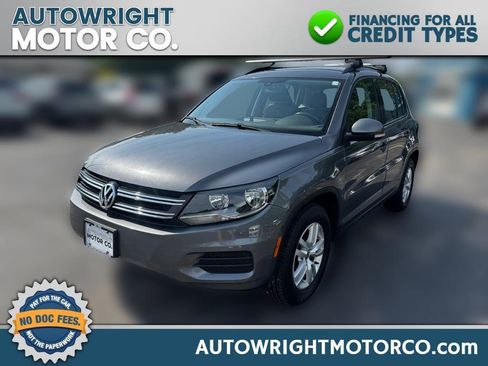 Used 2016 Volkswagen Tiguan S FWD image 1