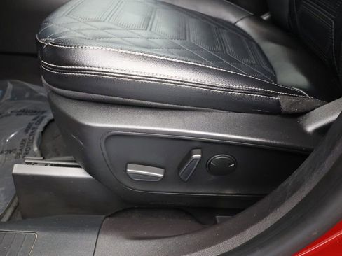 Used 2023 Ford Escape Platinum w/ Premium Technology Package image 10