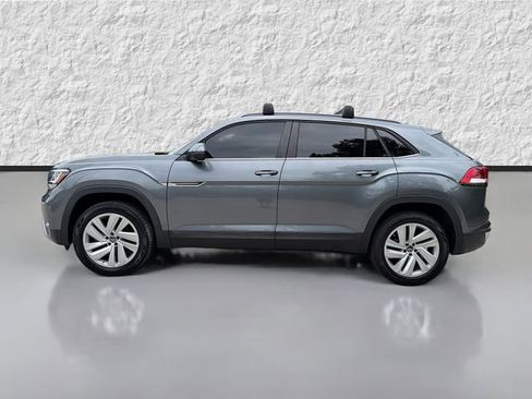 Used 2020 Volkswagen Atlas Cross Sport SE w/ Panoramic Sunroof Package FWD image 6