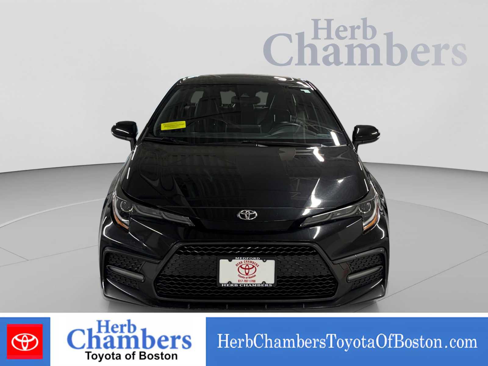 Used 2021 Toyota Corolla XSE w/ Advanced Lighting Package FWD image 2