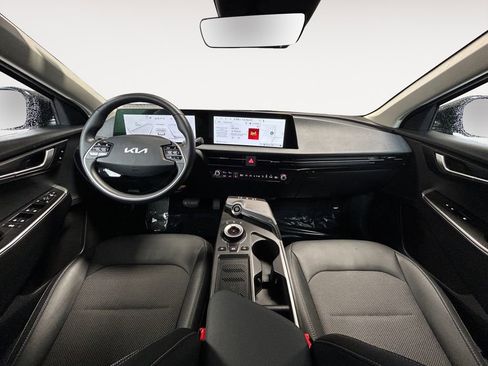 Used 2024 Kia EV6 Light image 13