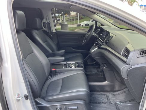 Certified 2025 Honda Odyssey EX-L image 35
