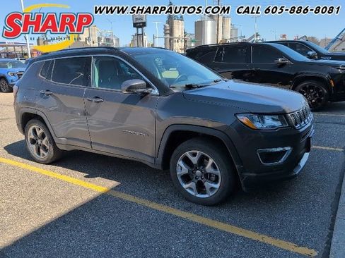 Used 2019 Jeep Compass Limited w/ Safety & Security Group AWD/4WD image 1