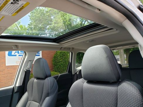 Used 2024 Subaru Forester Premium AWD/4WD image 10