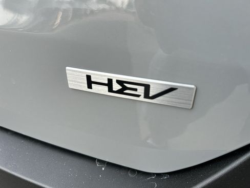 New 2027 Kia Carnival SX w/ Dark Edition Package FWD image 8