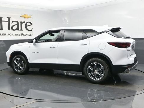 New 2025 Chevrolet Blazer LT w/ LPO, Floor Liner Package image 30