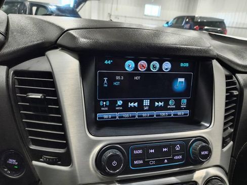 Used 2019 GMC Yukon XL SLT AWD/4WD image 8