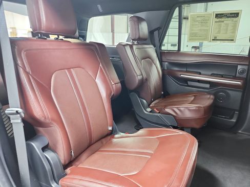 Used 2024 Ford Expedition Limited RWD image 51