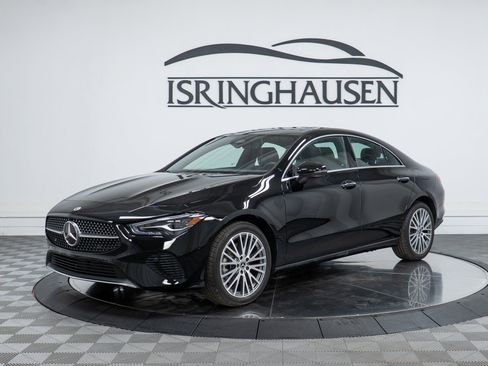 New 2026 Mercedes-Benz CLA 250 4MATIC image 1