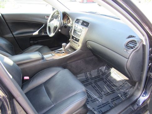 Used 2009 Lexus IS 250 AWD image 14
