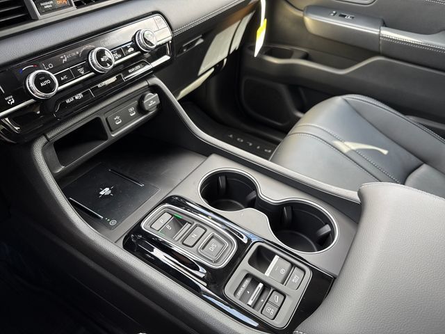 New 2026 Honda Pilot Touring image 24