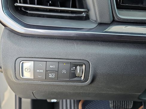 New 2026 GMC Terrain AT4 w/ Convenience Package III image 19