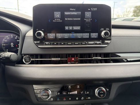 Used 2024 Mitsubishi Outlander SEL image 28