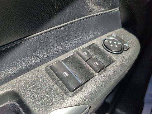 Used 2019 Ford Mustang GT Premium image 22