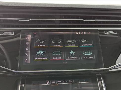 Used 2022 Audi Q7 3.0T Premium Plus w/ Premium Plus Package image 26