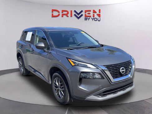 Used 2023 Nissan Rogue S FWD image 1