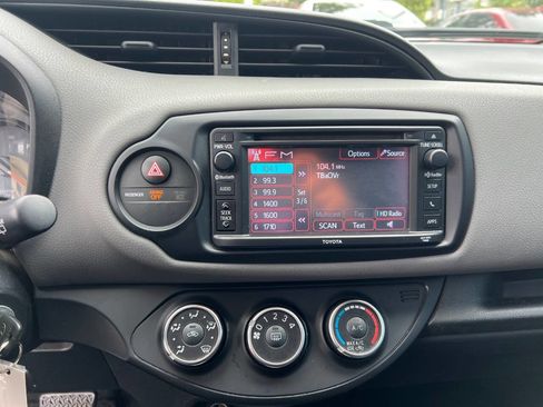 Used 2015 Toyota Yaris L FWD image 12