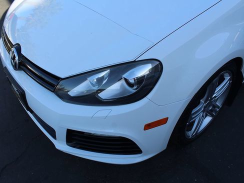 Used 2012 Volkswagen Golf 4-Door AWD/4WD image 10
