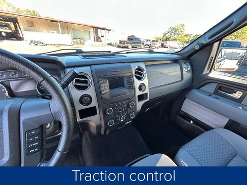 Used 2014 Ford F150 XLT w/ XLT Chrome Package image 27