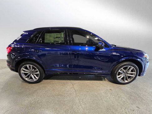 New 2025 Audi Q3 2.0T Premium w/ Convenience Package image 8