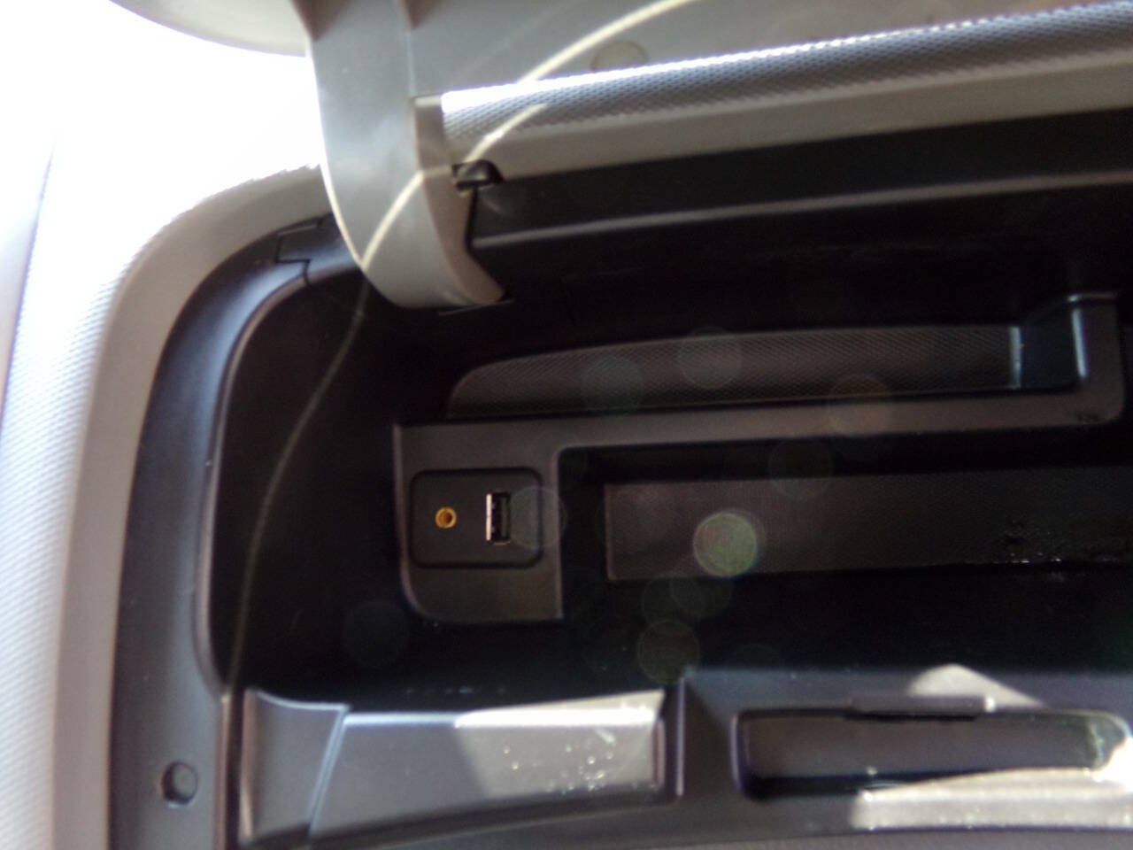 Used 2015 Chevrolet Sonic LTZ FWD image 20