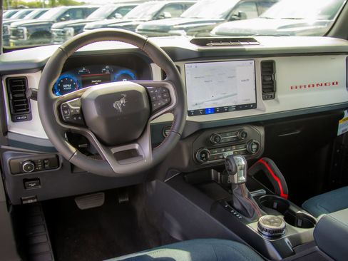 New 2026 Ford Bronco Heritage Edition image 38