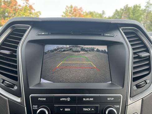 Used 2018 Hyundai Santa Fe Sport w/ 2.4L Value Package 02 AWD/4WD image 16
