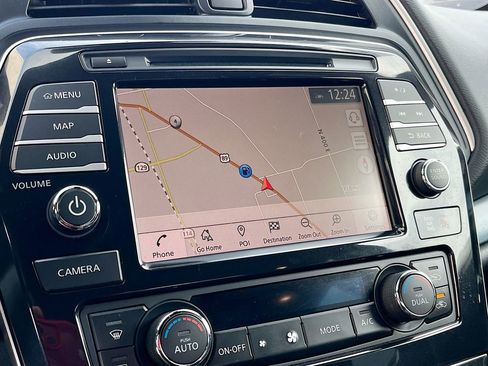 Used 2021 Nissan Maxima SR w/ Sport Mat Group image 13