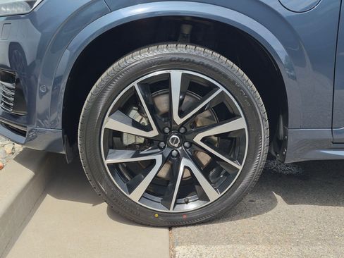 Used 2023 Volvo XC90 T8 Ultimate AWD/4WD image 11