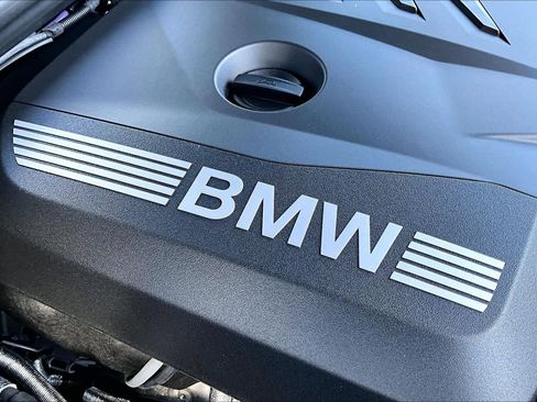 Certified 2025 BMW 330i xDrive Sedan w/ Premium Package image 33