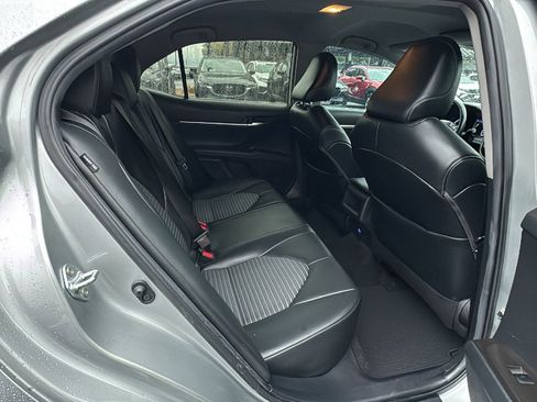 Used 2021 Toyota Camry SE w/ Carpet Mat Package (TMS) image 20