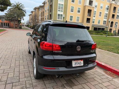 Used 2014 Volkswagen Tiguan SEL AWD/4WD image 12